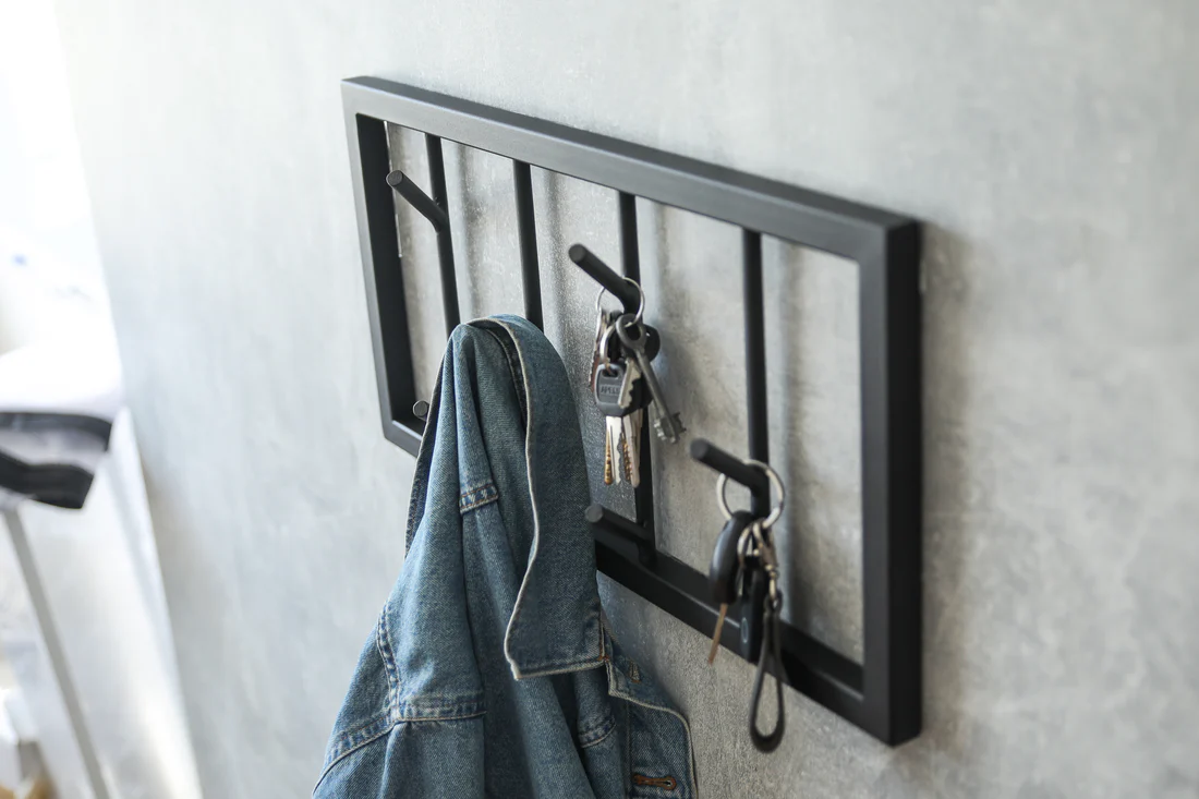Metal Hanger With Hooks